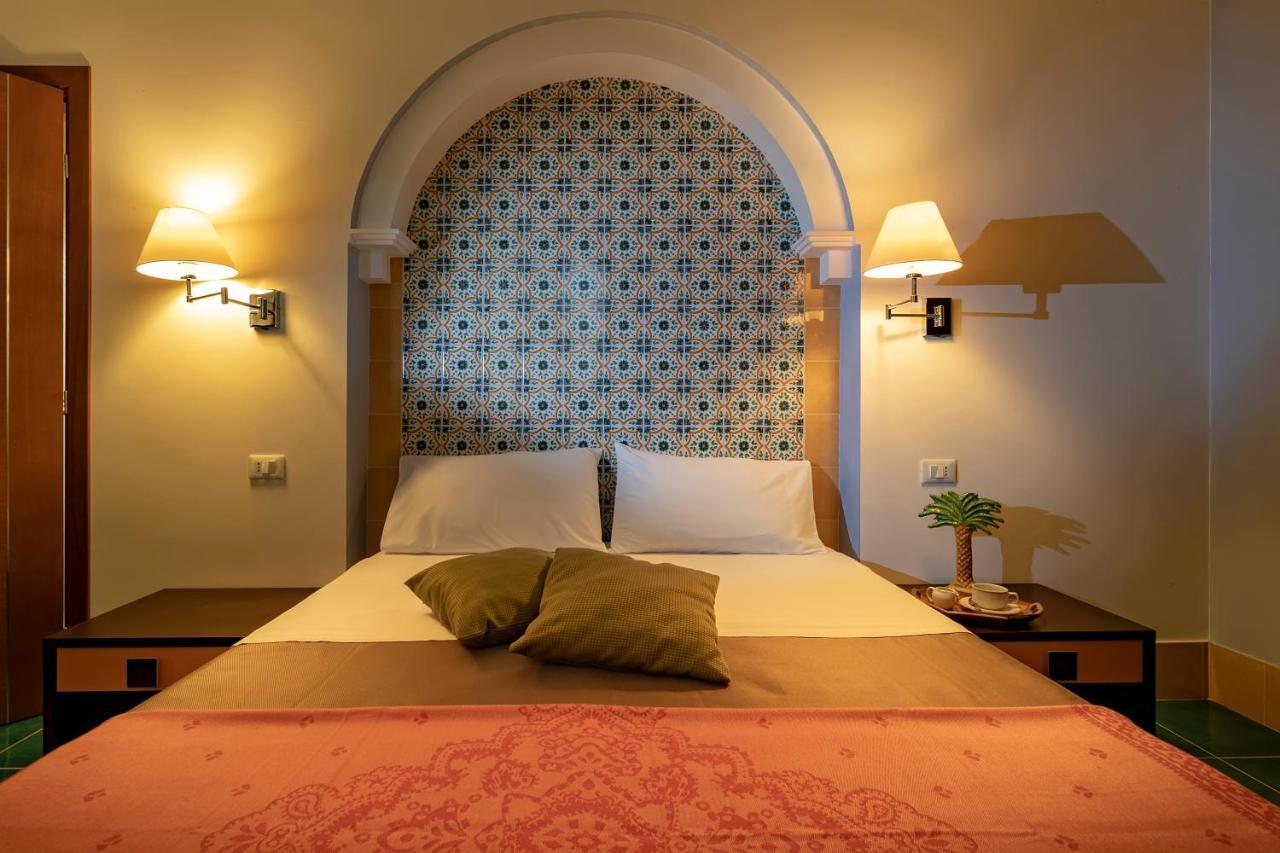 Hotel Riva Del Sole San Vito Lo Capo Extérieur photo
