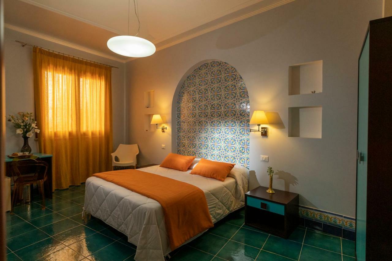 Hotel Riva Del Sole San Vito Lo Capo Extérieur photo